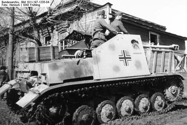 Bundesarchiv_Bild_101I-197-1235-04,_Russland-Mitte,_Panzerjger_'Marder_II'