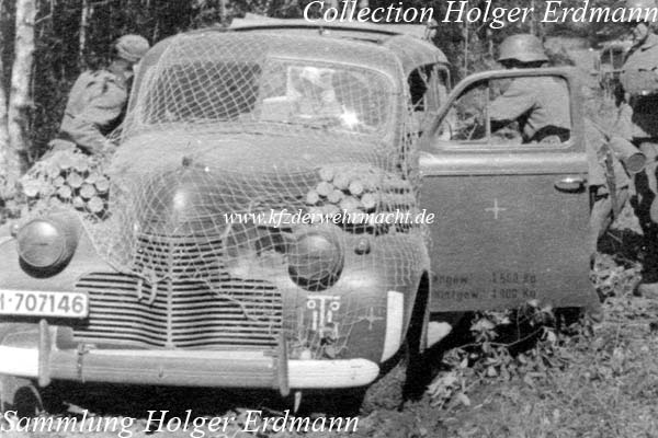 Chevrolet_1940_Special_DeLuxe_14_ID(mot)