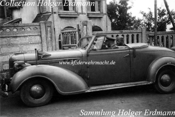 Chrysler_1938_Imperial_convertible_coupe_St_Etienne_Juli_42