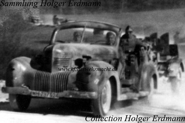 Chrysler_Royal_1939_Behelfskübelwagen_April_44