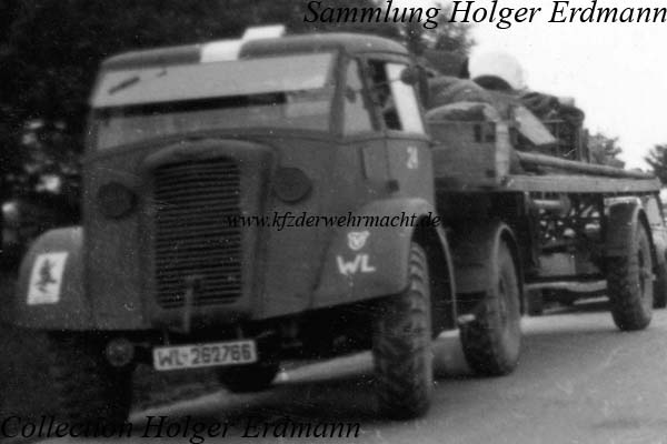 Commer_Q2_Sattelschlepper_ex_RAF_nun_WL