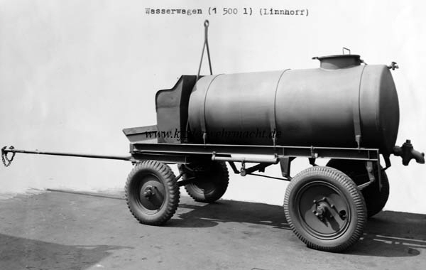 Wasserwagen_1500l_Linnhoff_RH8-43