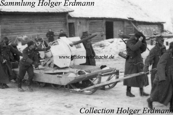 2cm_Flak_38_auf_Flakschlitten_Lamanowo_43_HE