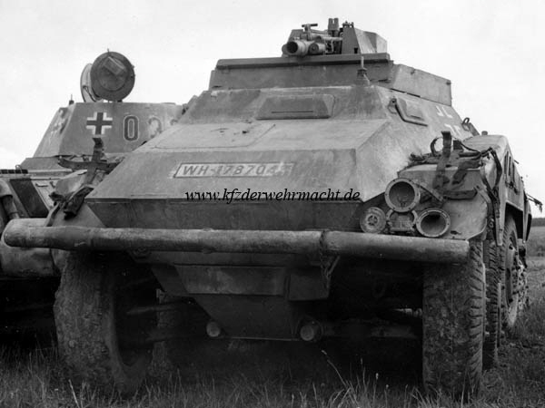 SdKfz_234_3_Schwebelafette_38_20_PD_PzAA_20_NARA_01