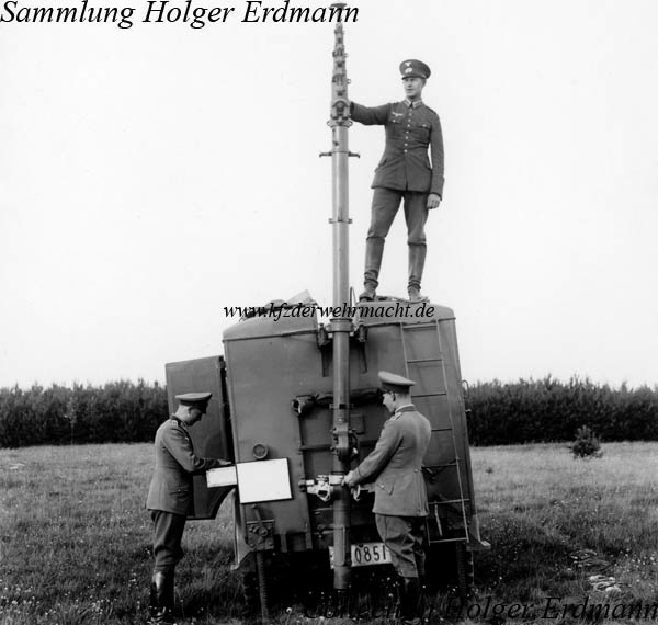 Krupp_L_2_H_43_Kfz_68_beim_Mast_ausrichten_HE