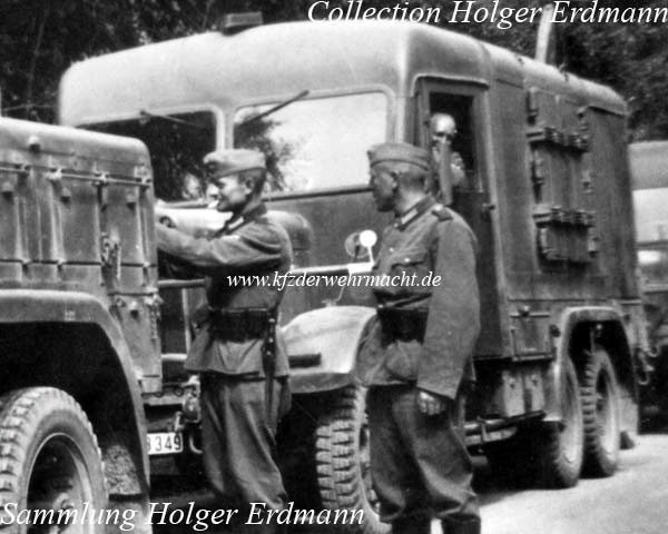 Henschel_33_G1_Kfz_94_WasserKw_&_Kfz_93