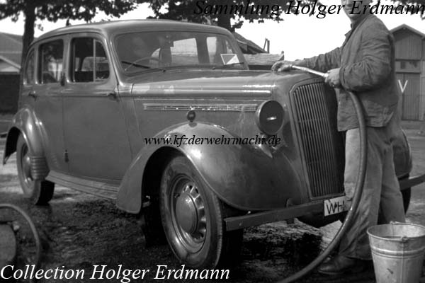 Humber_Snipe_Modell_1940_beim_Waschen