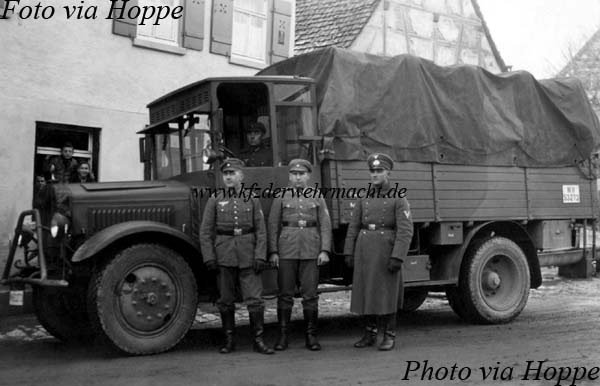 Mercedes-Benz L 3000 (L 57) WH-53273, via Hoppe