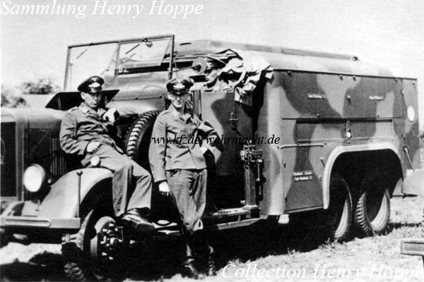 Mercedes_Benz_LG_3000_Kfz_384_FbKKw_Serie_3T_WL_Hoppe