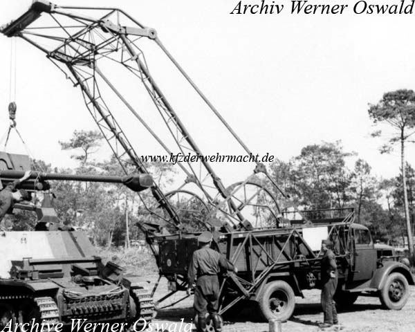 Opel Blitz 3,6-36 S Kfz Aufsetzkran 3t WL-102059, Archiv Oswald