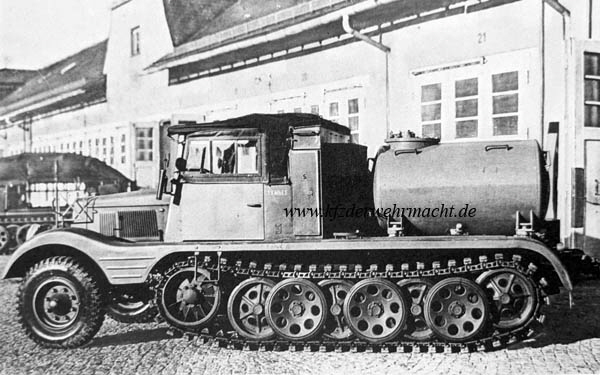 SdKfz_11_3_1938_HvH_01