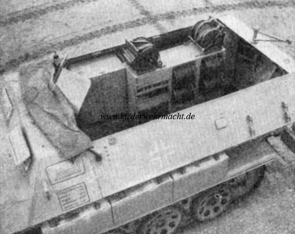 SdKfz_251-11_C_HDv_298-9