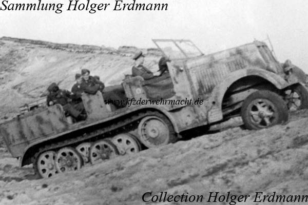 SdKfz_7_m_Zgkw_8t_frhe_Ausf_bei_Fahrausbildung_Helmstedt_Sept_44