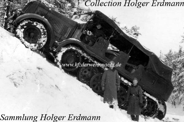 SdKfz_8_s_Zgkw_12t_bei_Gelndefahrt_im_Winter_01