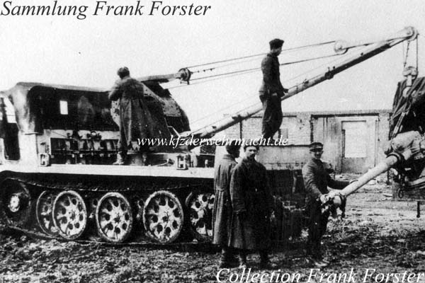 SdKfz_9_1_Sturmbootmotor_Forster